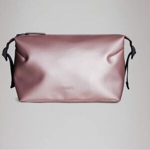 NWT Rains Women's Hilo Wash Bag | Muse